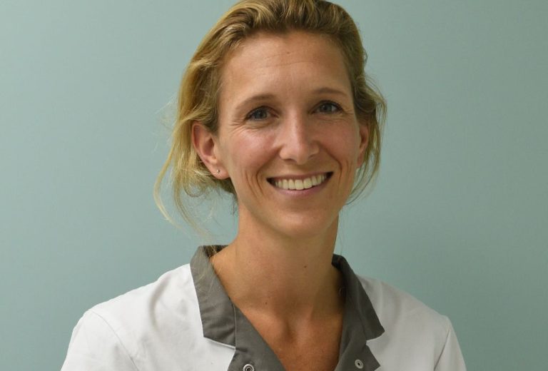 Noortje Akveld - Tandarts en eigenaar van Tandarts Noor in Voorhout.